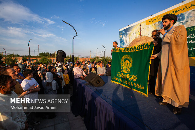 برگزاری آیین سنتی «پنجاه به در» و جشن بزرگ امام رضایی ها در قزوین