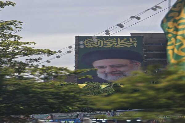 انطلاق الاحتفال الكبير بذكرى مولد الإمام الرضا (ع) في طهران