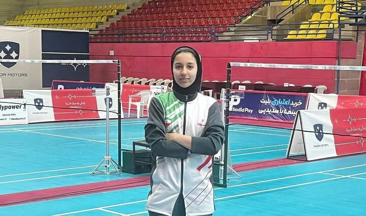 «سپیده صادقی» بر سکوی افتخار؛ راه‌یابی به مسابقات آسیای میانه بدمینتون