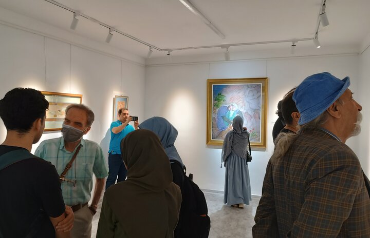 «بر و برگ رنگین» افتتاح شد؛ نقطه تلاقی تجربه‌های نگارگری