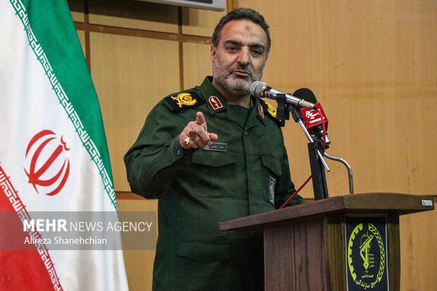 همایش طلایه داران اقتصاد مقاومتی در گیلان