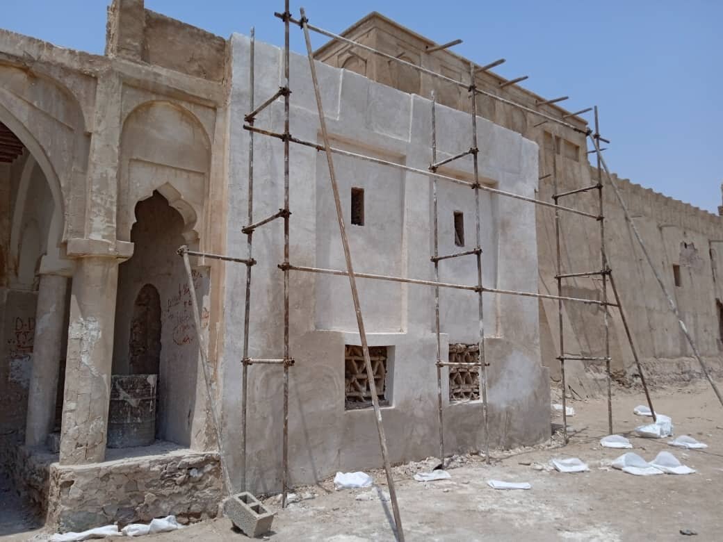 مرمت،قلعه،خشتي،محسني،هرمزگان،مستمر