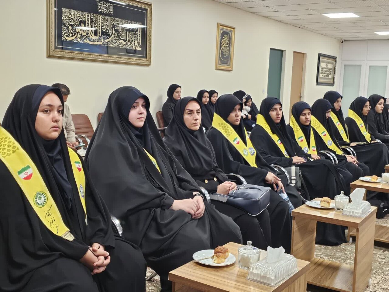 هشت آموزشگاه کردستان میزبان بیرق رضوی بودند.