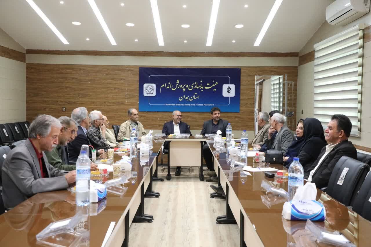 پيشكسوتان،ورزش،استان،همدان،جوانان،لزوم،تأكيد،تجارب،ورزشكاران