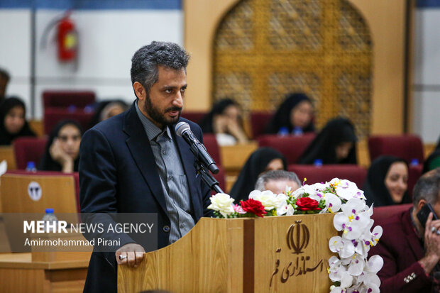 نشست خبری استاندار قم