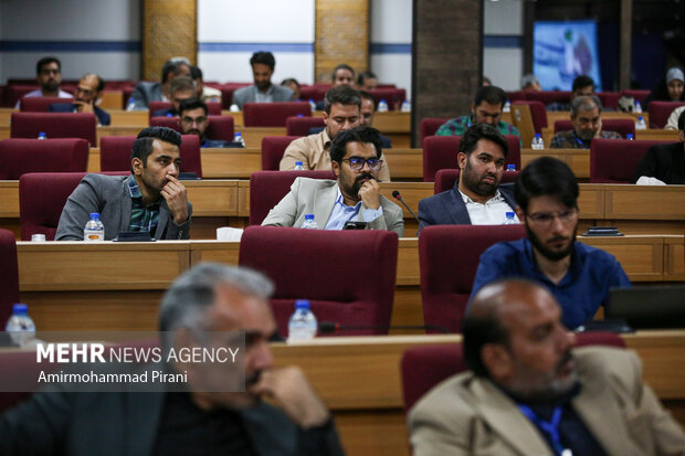 نشست خبری استاندار قم