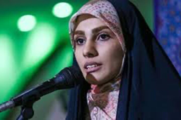 با «باغ کتاب» در نمایشگاه هستم؛ شعر شاعر چگونه خاک نخورد؟