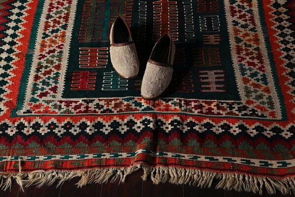 آشنایی با فرش ایرانی و انواع مختلف بلوچی و سنتی