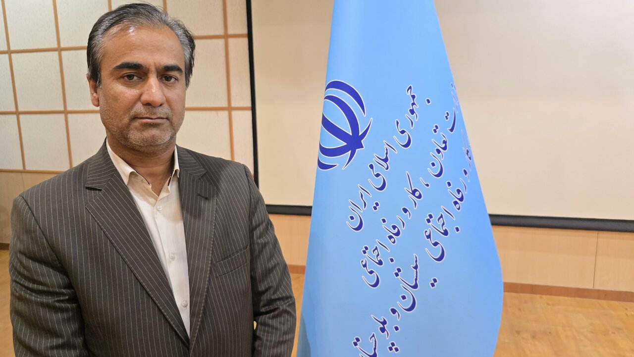 كارگر،كارگران،ديدار،معظم،برگزاري،استان،هفته،فرهنگي،توليد،جامعه