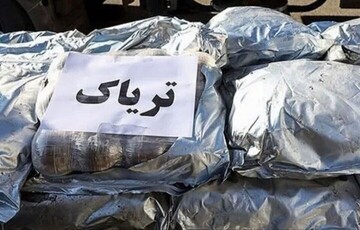 ۱۰ کیلو تریاک در یک دستگاه پژو در شاهین‌شهر کشف شد