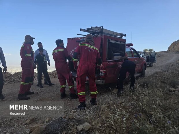 آتش سوزی کوه دراک شیراز مهار شد