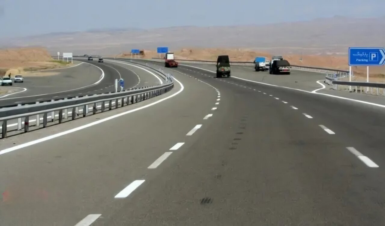 بانك،ملي،آزادراه،–،آسفالت،زنجان،تبريز،مصوبه