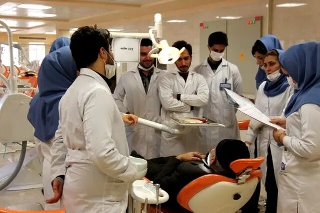 دانشگاه،دانشجويان،آزاد،شهريه،پرداخت،پزشكي،هزينه،دولتي،طرح،تع ...