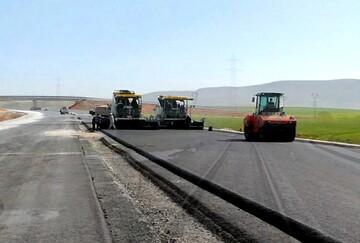 عزیزی: ۷  نقطه حادثه‌خیز درمحورهای مواصلاتی استان یزد اصلاح شد