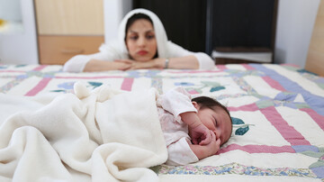 غم مادرانه را جدی بگیریم؛ افسردگی پس از زایمان درمان دارد