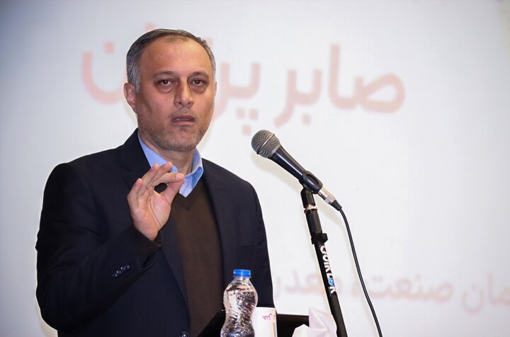پرنیان: تولید و تجارت دو مقوله بههمپیوستهاند پرنیان: تولید و تجارت دو مقوله بههمپیوستهاند