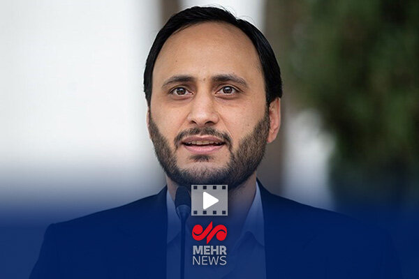 معرفی کتاب مدیریت تقوا محور اثر حجت الاسلام پناهیان