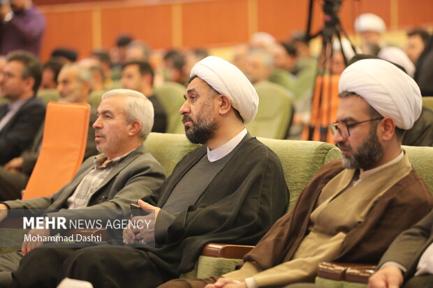 همایش مدار امید در اردبیل
