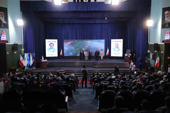 مراسم رونمایی و اکران مستند موتورسواران در تبریز برگزار شد