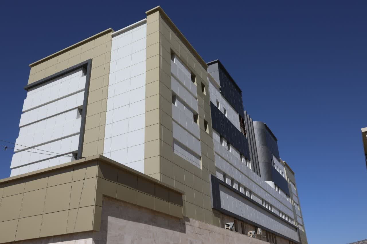 چشم انتظاری ۱۲ ساله مردم ملکشاهی برای افتتاح بیمارستان