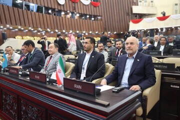 قالیباف: ایران اهل جنگ افروزی نیست اما اهل تسلیم هم نیست