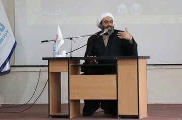 مساجد محور اصلی هدایت و تربیت اسلامی هستند