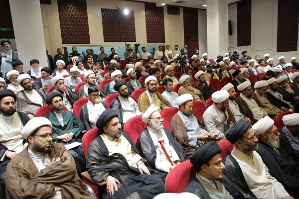 العلامة آية الله جوادي آملي يحظى باستقبال مميز في النجف الاشرف