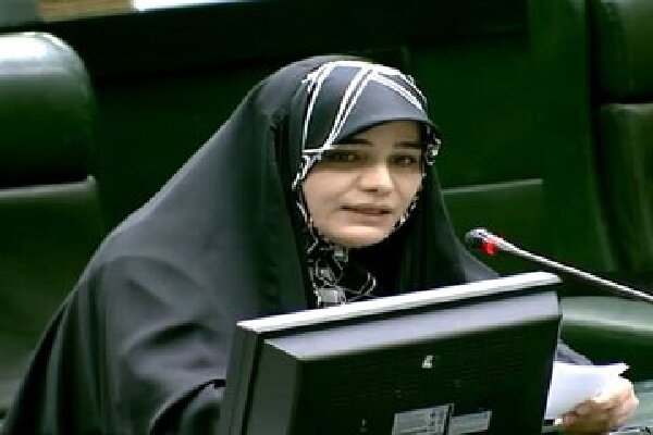 جراره: مردم هرمزگان گرفتار بی‌عدالتی در ماجرای ناترازی‌ها هستند