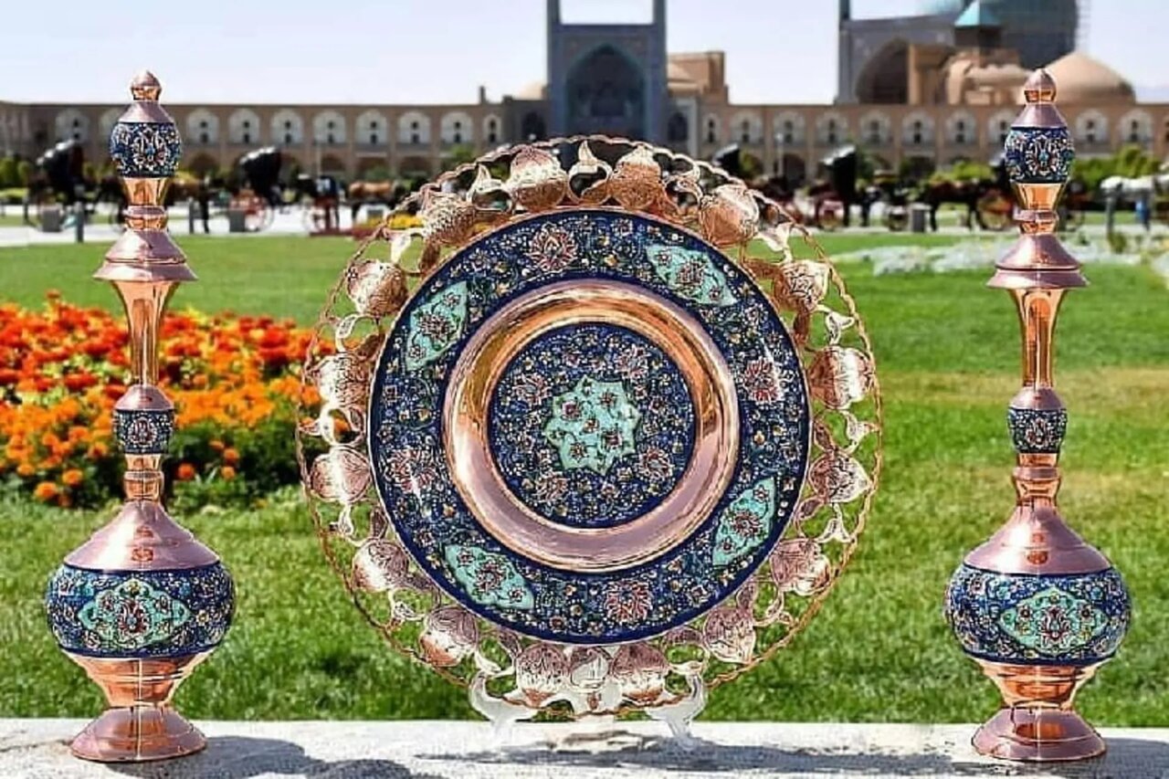 نمايشگاه،چوب،سنتي،اصفهان،هنرهاي،هنرمندان،حصيربافي