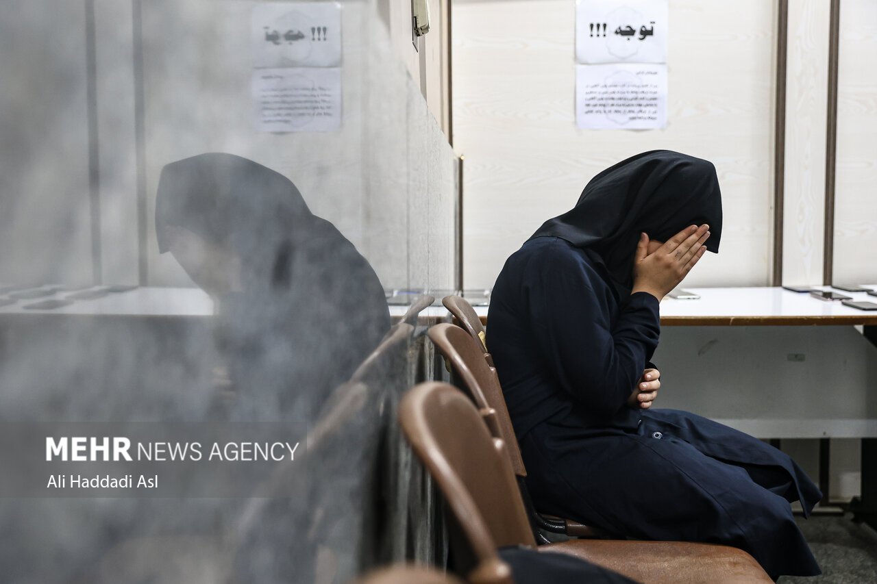 دستگیری عامل آتش سوزی عمدی بنیاد شهید در آستانه اشرفیه دستگیری عامل آتش سوزی عمدی بنیاد شهید در آستانه اشرفیه