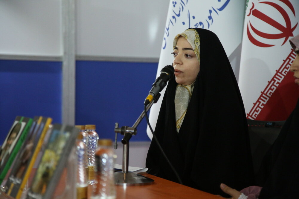 رونمایی از کتابهای مجموعه خط سرخ؛ روایت دقیق و منصفانه از حزبالله