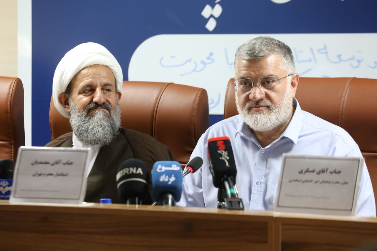 وقتی معتمدیان کتش را در آورد