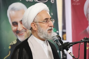 امتداد راه شهدا رمز پیشرفت و عزت ایران اسلامی است