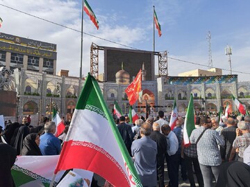احياء ذكرى استشهاد السيد رئيسي ورفاقه في طهران