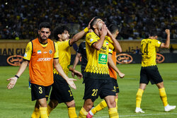 لیگ برتر فوتبال - سپاهان و استقلال