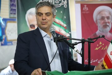 خط خدمت و جهاد میراث ماندگار شهدای انقلاب اسلامی است