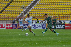 تساوی شمس آذر و آلومینیوم در نیمه اول/ VAR علیه شاگردان حسینی شد