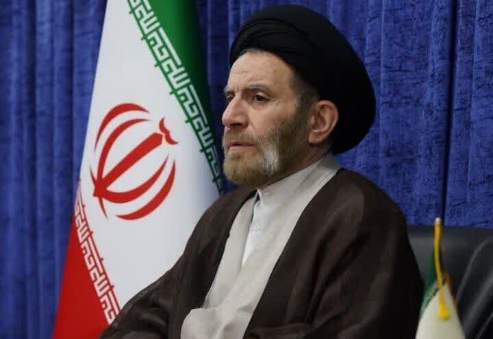 نسل جوان باید با مفاخر لرستان آشنا شوند