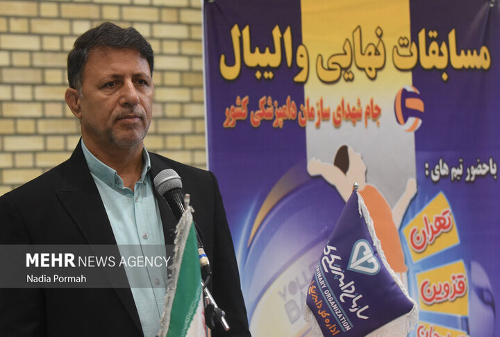 نخستین دوره مسابقات کشوری والیبال دامپزشکی با حضور ۶ تیم برگزار شد نخستین دوره مسابقات کشوری والیبال دامپزشکی با حضور ۶ تیم برگزار شد