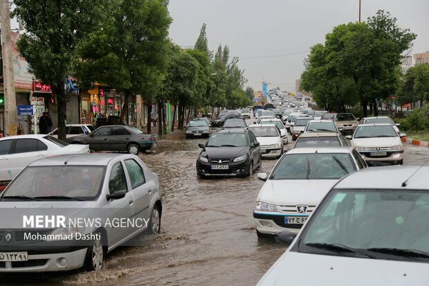 آبگرفتگی معابر در اردبیل
