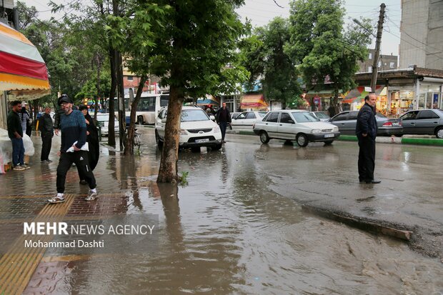 آبگرفتگی معابر در اردبیل