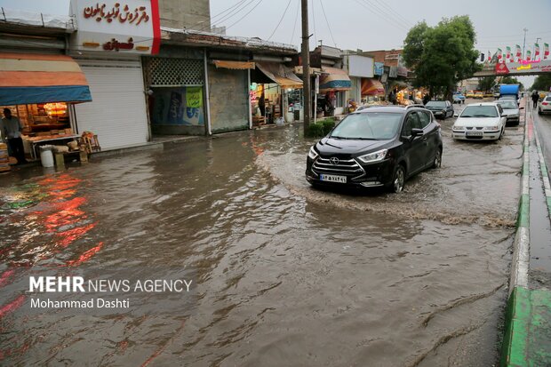 آبگرفتگی معابر در اردبیل