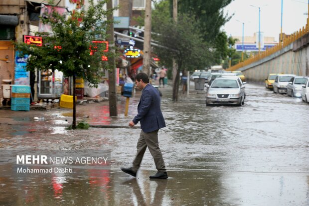 آبگرفتگی معابر در اردبیل