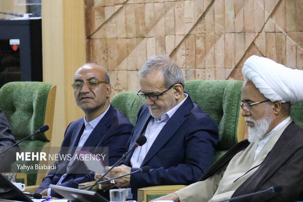 روز دوم سفر رئیس‌جمهور به کرمانشاه