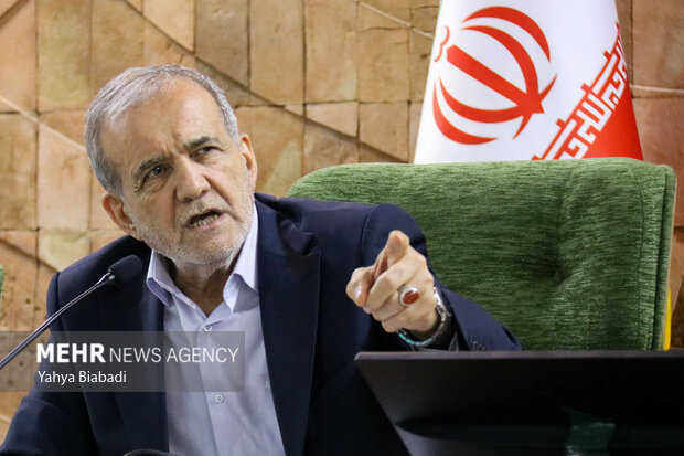 پزشکیان: موانع پروژهها باید در کوتاهترین زمان حذف شود پزشکیان: موانع پروژهها باید در کوتاهترین زمان حذف شود