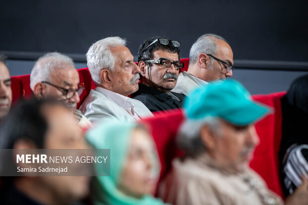 پنجمین دوره اهدای نشان عالی خورشید