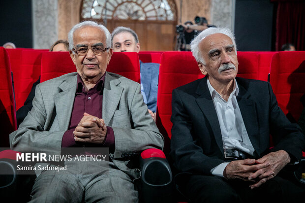 پنجمین دوره اهدای نشان عالی خورشید
