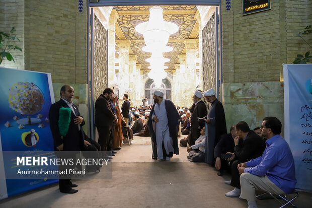 سالگرد آیت الله بهجت در مسجد اعظم قم