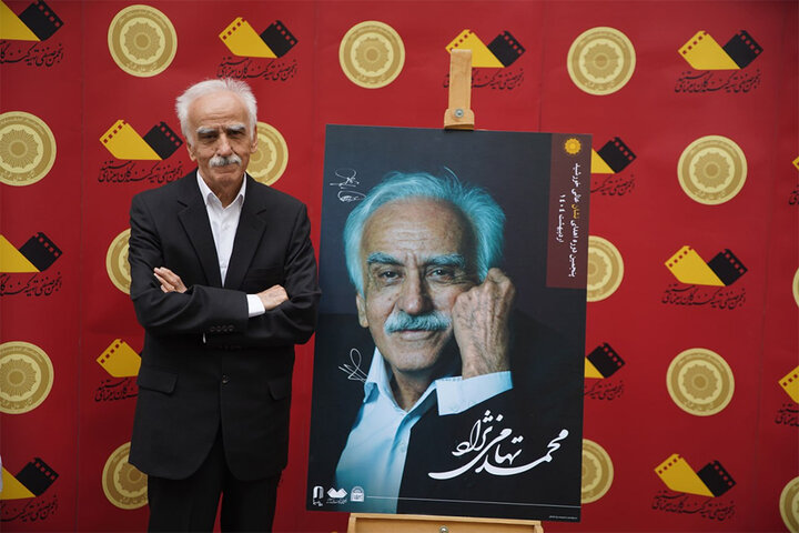 مستندسازی از تبار دودچراغ خوردهها نشان عالی «خورشید» را دریافت کرد