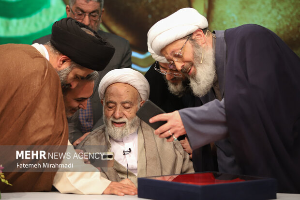 مراسم اختتامیه «زندگی با آیه‌ها»